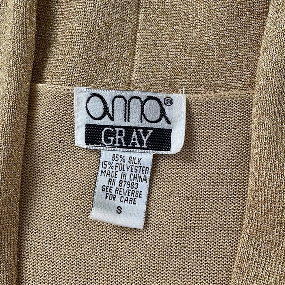 Anna Gray Gold Long Sleeve Cardigan - Picture 2 of 6